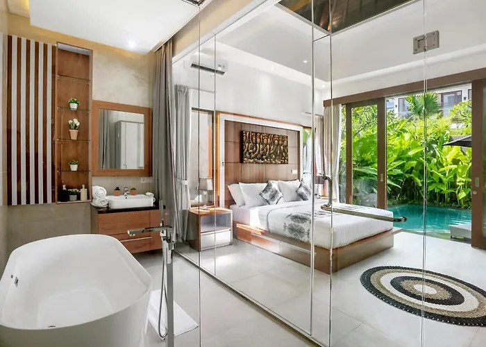 Puri Keraton Seminyak (Bali)